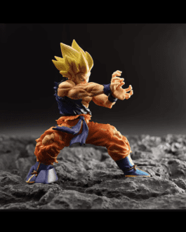 Dragon Ball Z Son Goku Battle Damage Shockwave PVC Action Figure